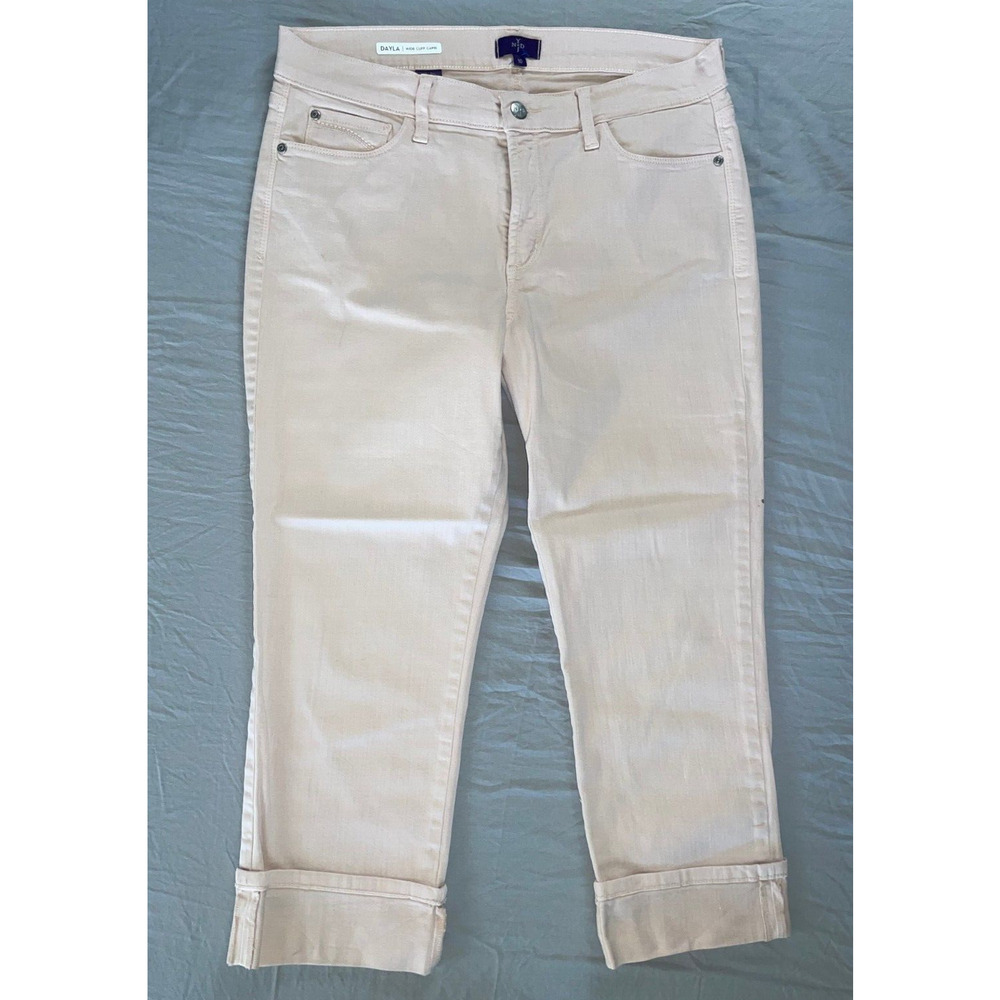 NYDJ Lift/Tuck Dayla Wide Cuff Capri Stretch Jeans. Pinkish Beige, Size 10. EUC!